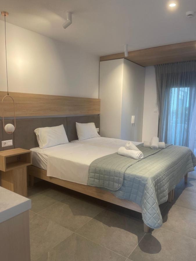 Asteras Hotel Сарти Экстерьер фото